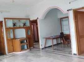 Kurnool Homestay, hotell i Kurnool