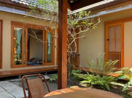 Baannai Homestay & Flower Tea, hotel em Ban San Na Meng