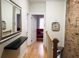 Renovated 3BR Near BU, BC & Green Line, Ideal for Long Stays, hotell i Boston