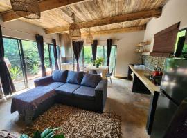 Hartbeest Bush Stay #27, khách sạn ở Hartbeespoort