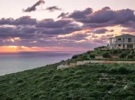 Villa Orizzonte - Ground Floor Apartment with shared pool & amazing view