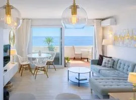 Bliss Luz Horizon - Panoramic Sea View - 50m to Beach - Central Praia da Luz - Walk distance to Everywhere