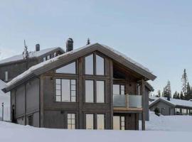 Premium-Hytte Ved Kvitfjells Skiløjper, hotel en Ringebu