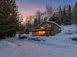 Lakeside & Private dock - Le Suisse d-Entrelacs, hotel en Entrelacs