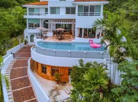 Villa Mozzafiato Private Resort with Full Staff and Heated Pool