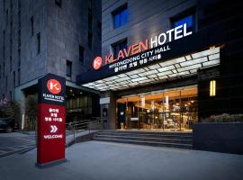 Klaven Hotel Myeongdong City Hall, rebranded on 2026 Formerly Known as Travellodge Myeongdong City Hall, hotel em Seul