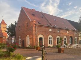 Ferienwohnung Domaene Kermen, hotel en Kermen