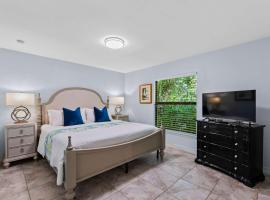 Le Monaco Condo at Olde Naples, hotel en Naples