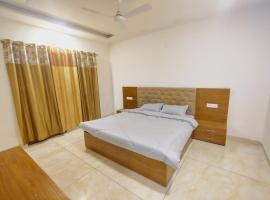 Casa Morals stays, Hotel in Zirakpur