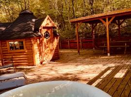 Aux &Eacute;tangs de Jourgnac - Kota, camping de lujo en Jourgnac