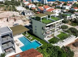 Luxury Apartment Nala with shared pool