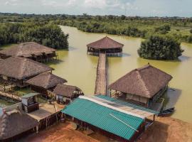 Aqua Makarios, hôtel à Sékondi