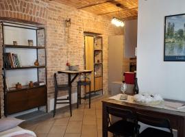 Casa Statuto - Appartamento tra le mura, hotel em Asti