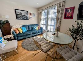 Charming City center home with Free Parking, hotel em Edimburgo