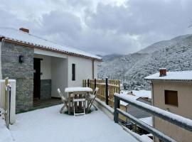 La Melera - Alojamiento Starlight y esqu&iacute;, chalet i Llanos