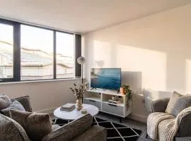 Bright 1 Bed Apartment in Central Wrexham