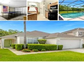 1061 Lake Berkley 4 Bed with Pool