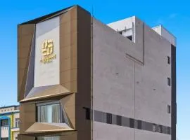 Hotel A Square Rivera