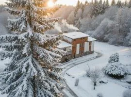 Dom Na Początku Świata