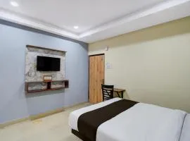 Hotel O Capital Grand Near Nehru Zoo Park