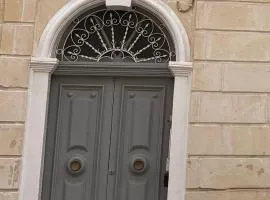 Maltese Terrace house with a modern touch