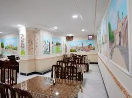 Travel 2 Boutique Hotel