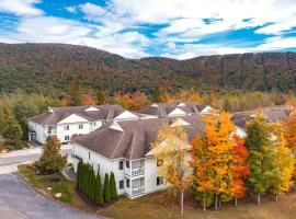 Vacation Village in the Berkshires, alojamiento con cocina en Hancock