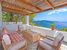 Villa Cleio where the sea meets absolute calm