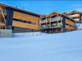 Apartmanica Chalet 5A, private wellness, garage, Donovaly center, hotel i Donovaly