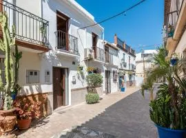 Traditional Villa in heart of Estepona Old Town - Zest Holiday Lettings