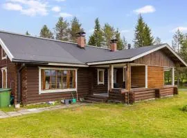 Holiday Home Ruka-kitkan kuukkeli by Interhome