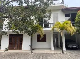 White House Villa