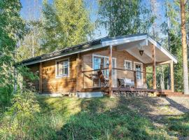 Holiday Home Lahdenpohja- vaikon loma 7 by Interhome, hotel a Kortteinen
