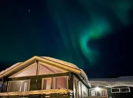 Kaldfjord Aurora Apartments Modern with parking