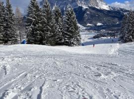 Appartement Gipfelblick- Tiroler Zugspitze Arena in Biberwier, hotell i Biberwier