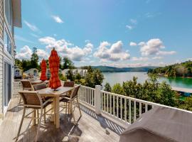 Viesnīca Family Lake Escape Sleeps 12 Shared Pool Dock pilsētā La Follette