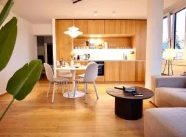 2,5 Zi Design Apt near Porsche Museum with Beamer, Netflix, PS5