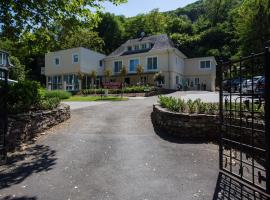 Parkhotel Cochem- Free Parking -, hotell i Cochem