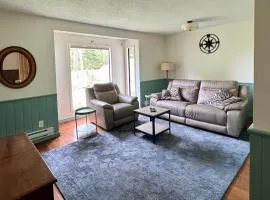 Blue Cypress Suite- Downtown Tofino