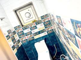 Santhosh hotel, hotel a Khammam