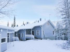 Holiday Home Pulkka 3 by Interhome, hotel di Tikkala