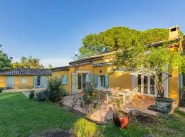 Winemaker's Home By Pézenas Vineyards