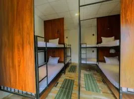 Kandy City Mirror Hostel