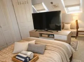 Double EnSuite 15 min Heathrow & 15 min London