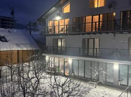 Гостинний двір, hotel i Yaremche