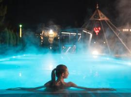 Renè Dolomites Boutique Hotel, hotel em Pozza di Fassa