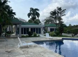 Come and have fun in villa Quynza!