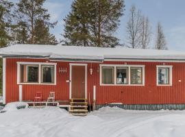 Holiday Home Villa hepola by Interhome, Hotel in Kemijärvi