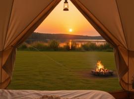 Namiotowe Wzgórze Garbicz, khách sạn ở Garbicz