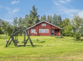 Holiday Home Mansikkaranta 1 by Interhome, hotel en Pyhäsalmi